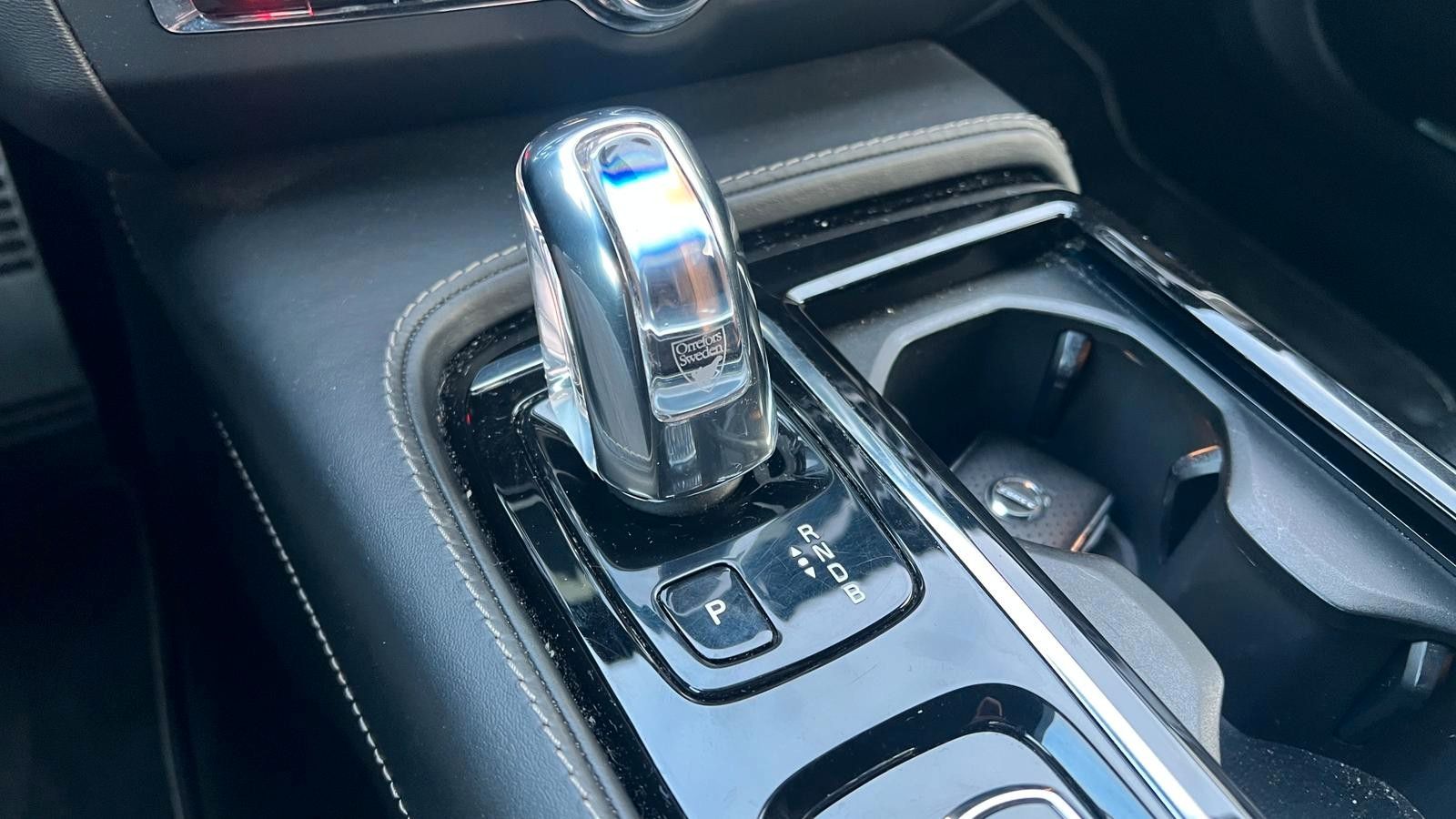 Fahrzeugabbildung Volvo S90*R-Design*T8*AWD*B&W*LUFT*MASS*20Zoll