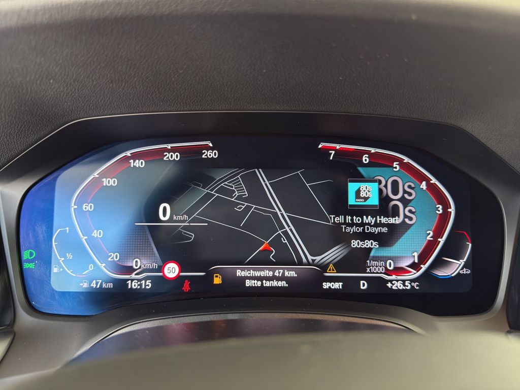 BMW 318i T. SPORTLINE LED NAVI SPORTSITZ PDC SHZ 18" foto 23