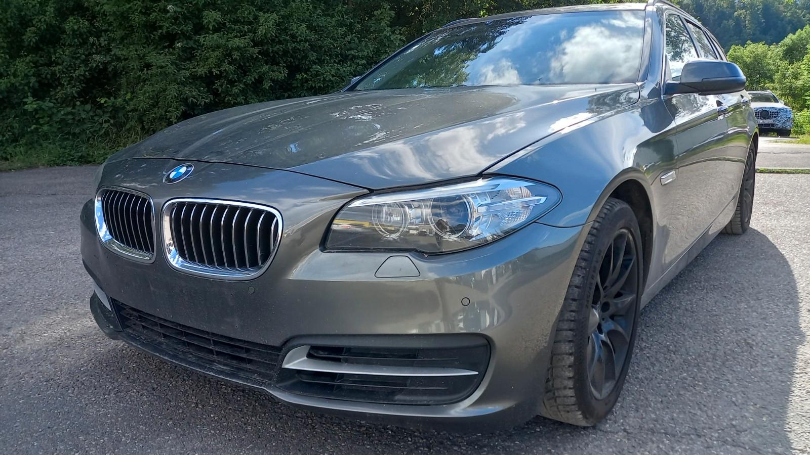 BMW 530d Touring.Motor Defekt!Haed-up pano Eu6 Festp