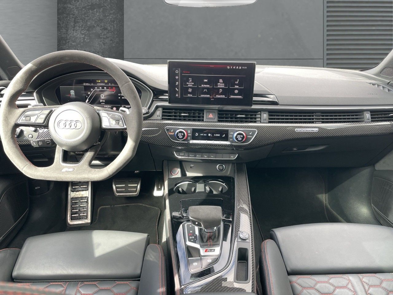 Audi RS4 - Bild 11