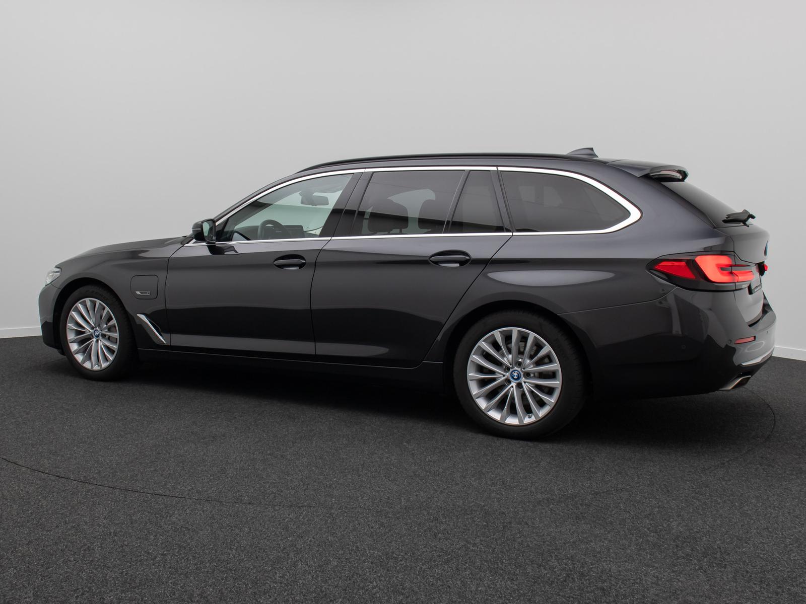 BMW 530e Luxury Line DAB H/K 4xKlima Alarm AHK Sport