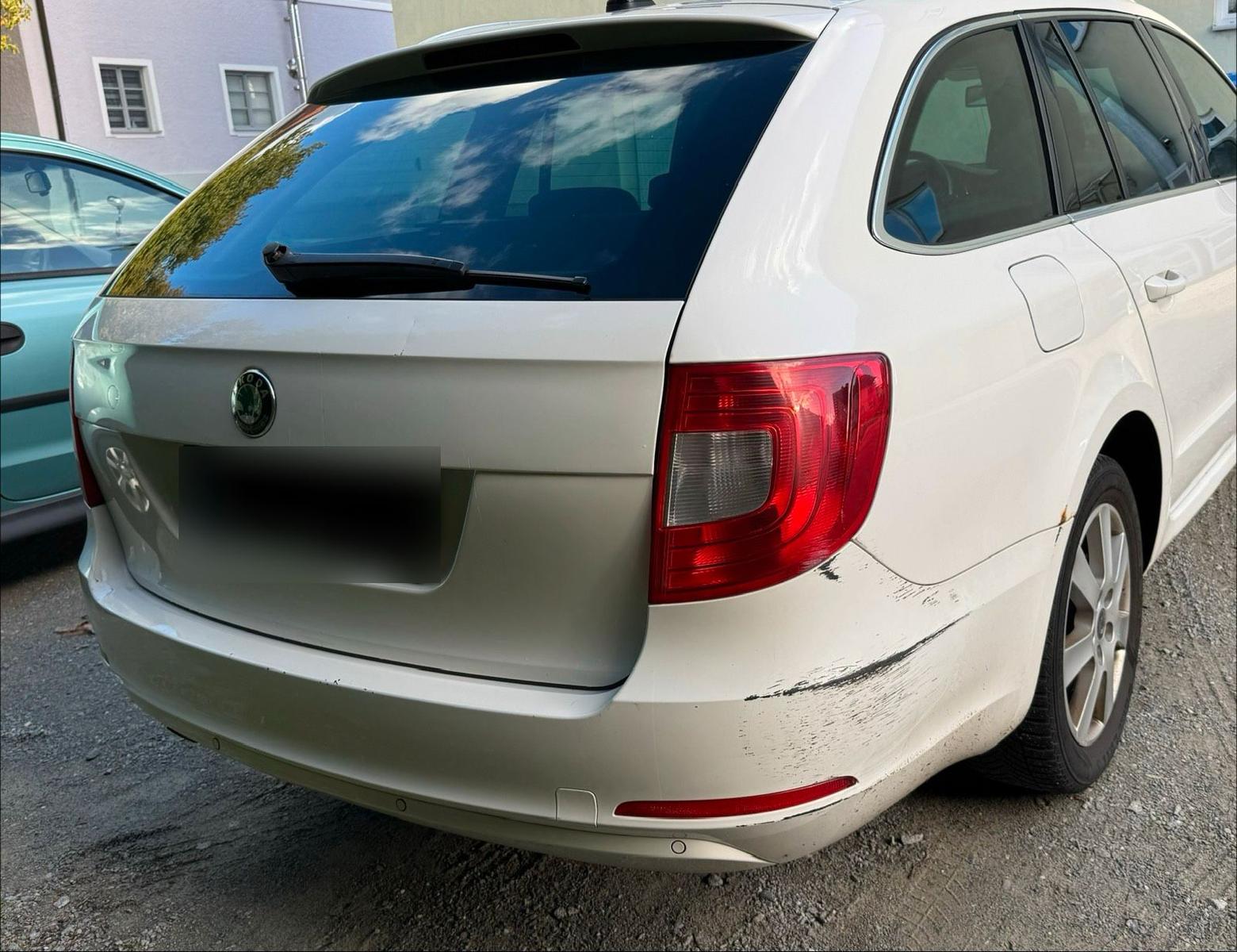 Skoda Superb 2011 — photo 5