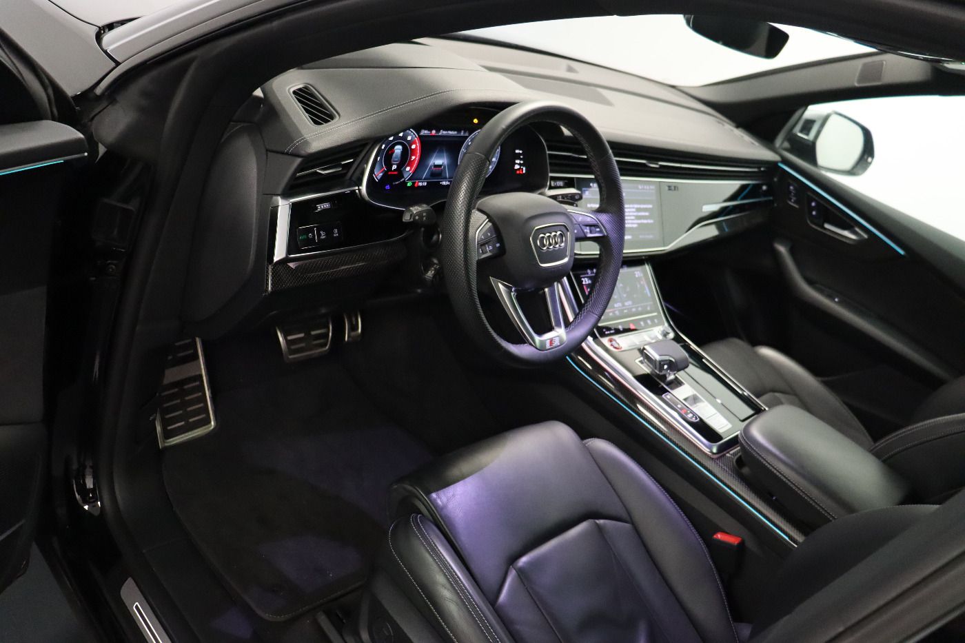 Audi SQ8 - Bild 9