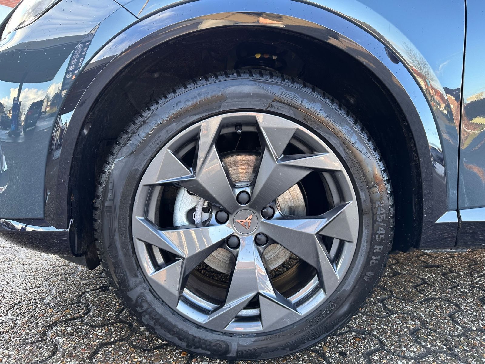 Fahrzeugabbildung CUPRA Formentor 1.5 eTSI DSG ACC/LED/APP/GJR/SHZG