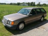 Mercedes-Benz Mercedes Benz W124T  200D  TÜV Oldtimer Au... - Mercedes-Benz 200: W124 200d