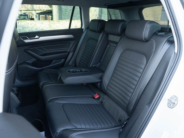 Passat Variant Elegance TDI DSG 4M. Leder AHK
