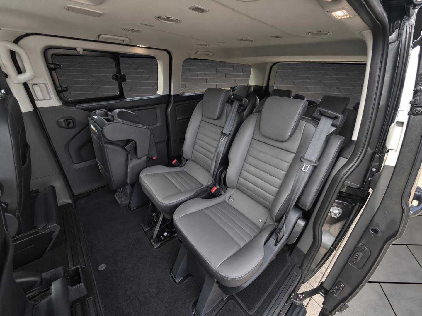 Ford Tourneo Custom Transit Kombi 320 L2 Titanium X A