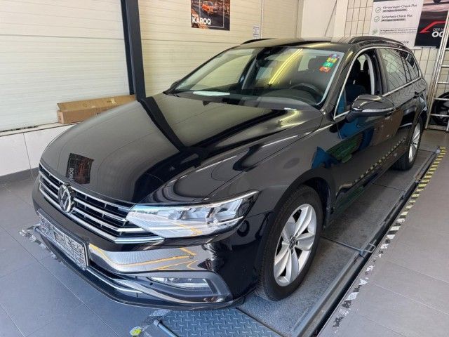 Volkswagen Passat Var. 2.0l TDI 147kW DSG LED Navi Klima