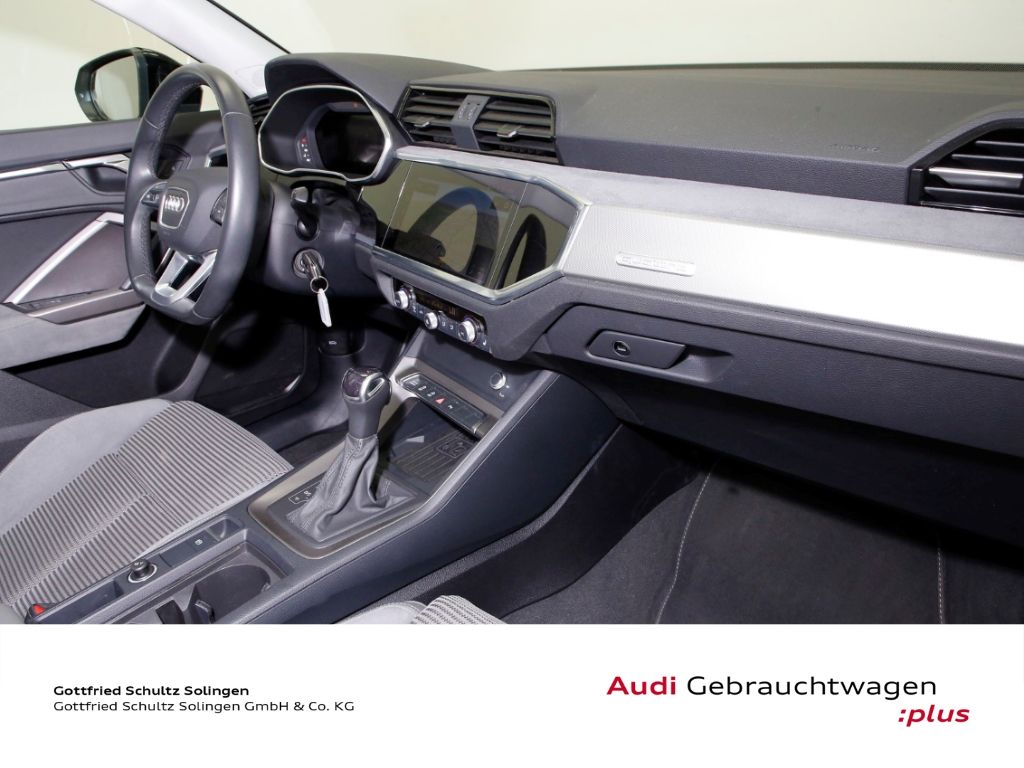 Audi Q3 Sportback 35 TDI quattro S-line Pano foto 10