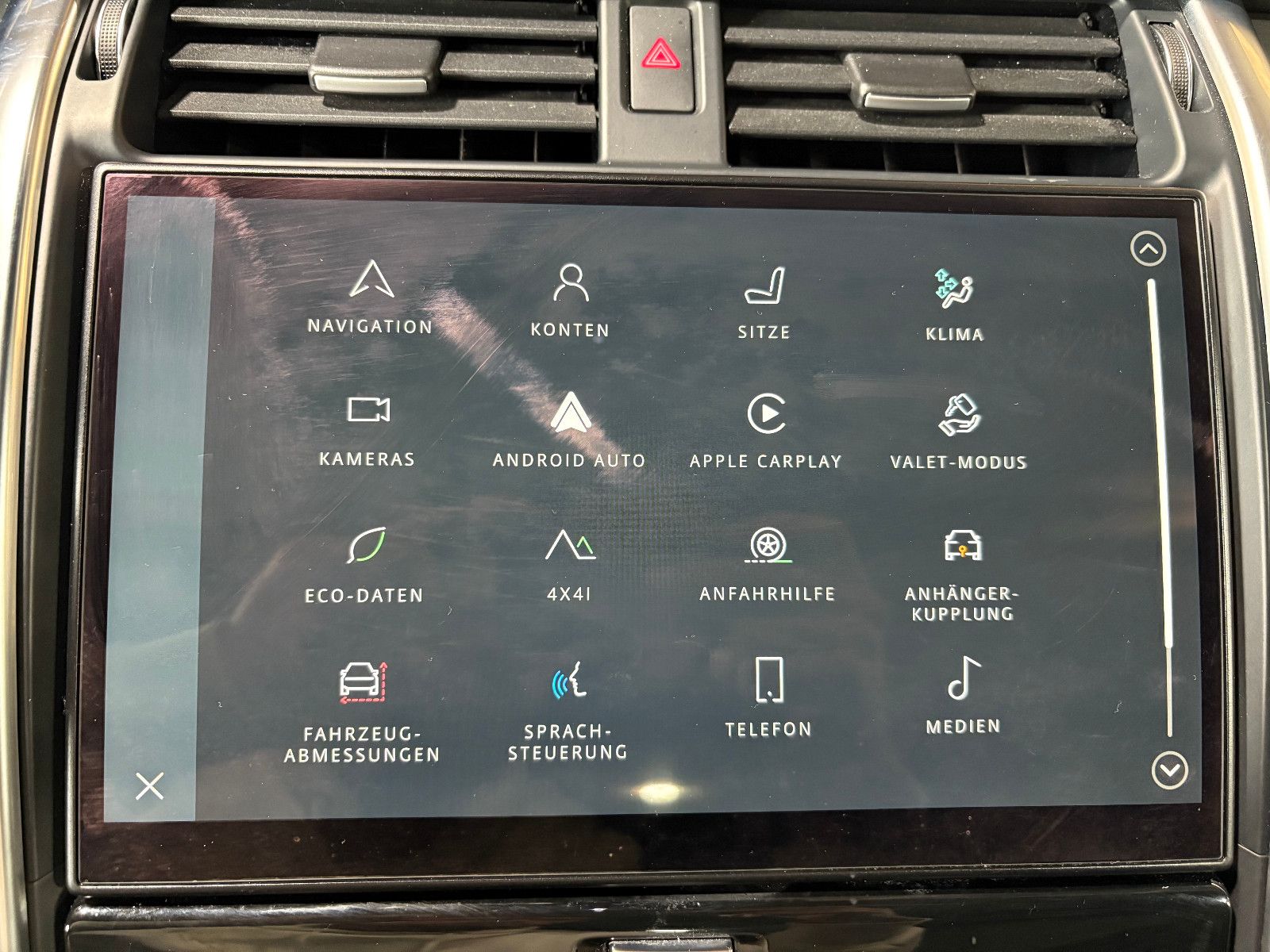 Fahrzeugabbildung Land Rover Discovery 5 R-Dynamic HSE D250 c AWD/PANO/MEMORY