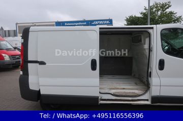 Opel Vivaro - 12