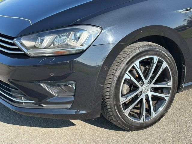 Golf Sportsvan Lounge AHK ALLWETTER XENON