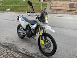 Husqvarna 701 Enduro Rally, Top-Zustand, Viele Extras - HUSQVARNA ENDURO 701