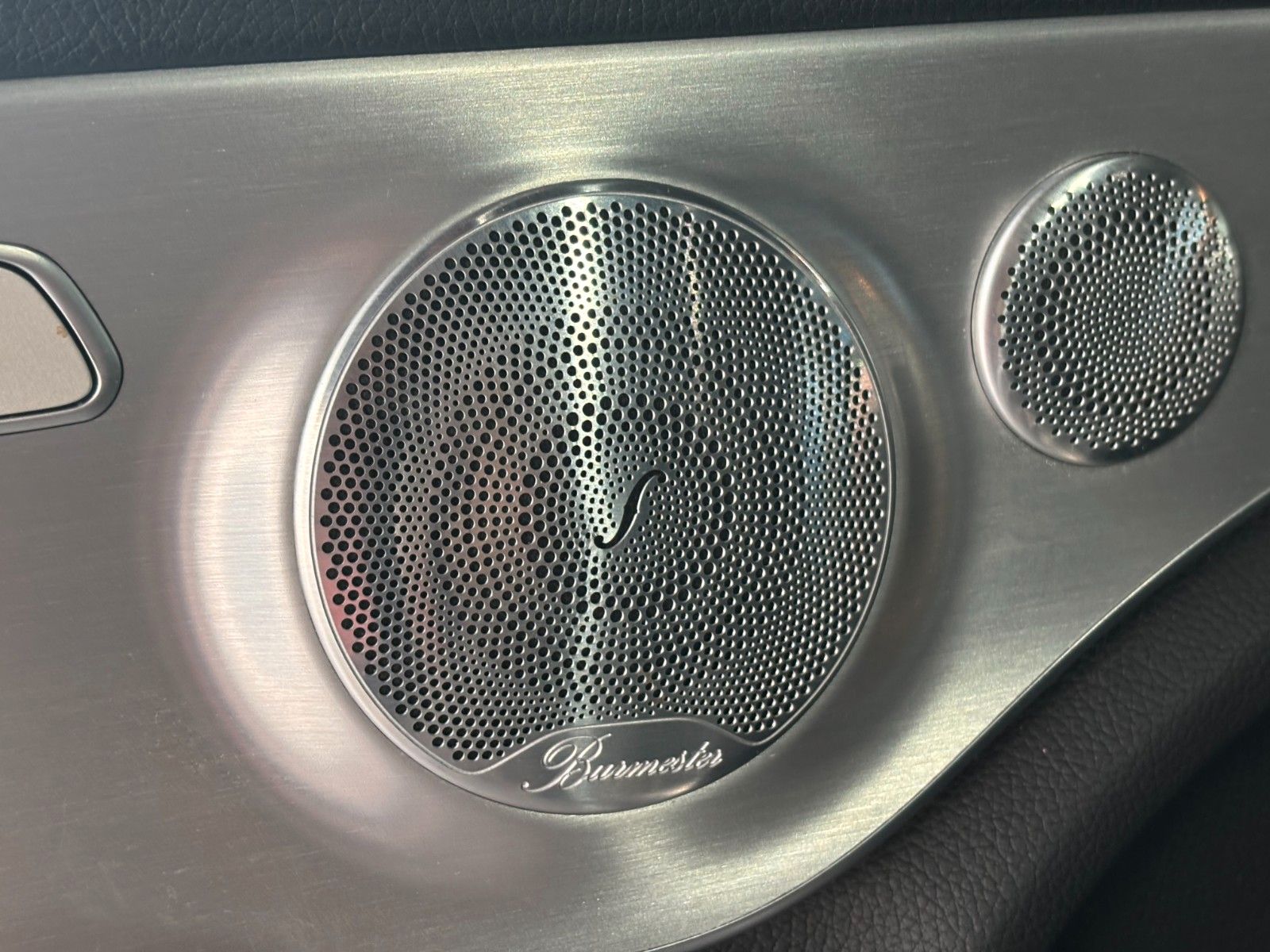 Fahrzeugabbildung Mercedes-Benz C 63 AMG Cabrio*Burmester*Ambiente*HUD*S-Auspuff