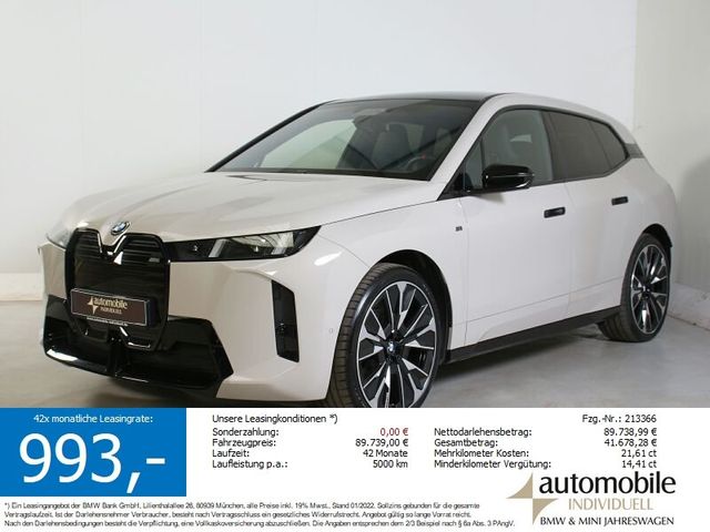 BMW iX M70 xDrive NP 144055.- AHK Pano B&amp;W HuD ACC