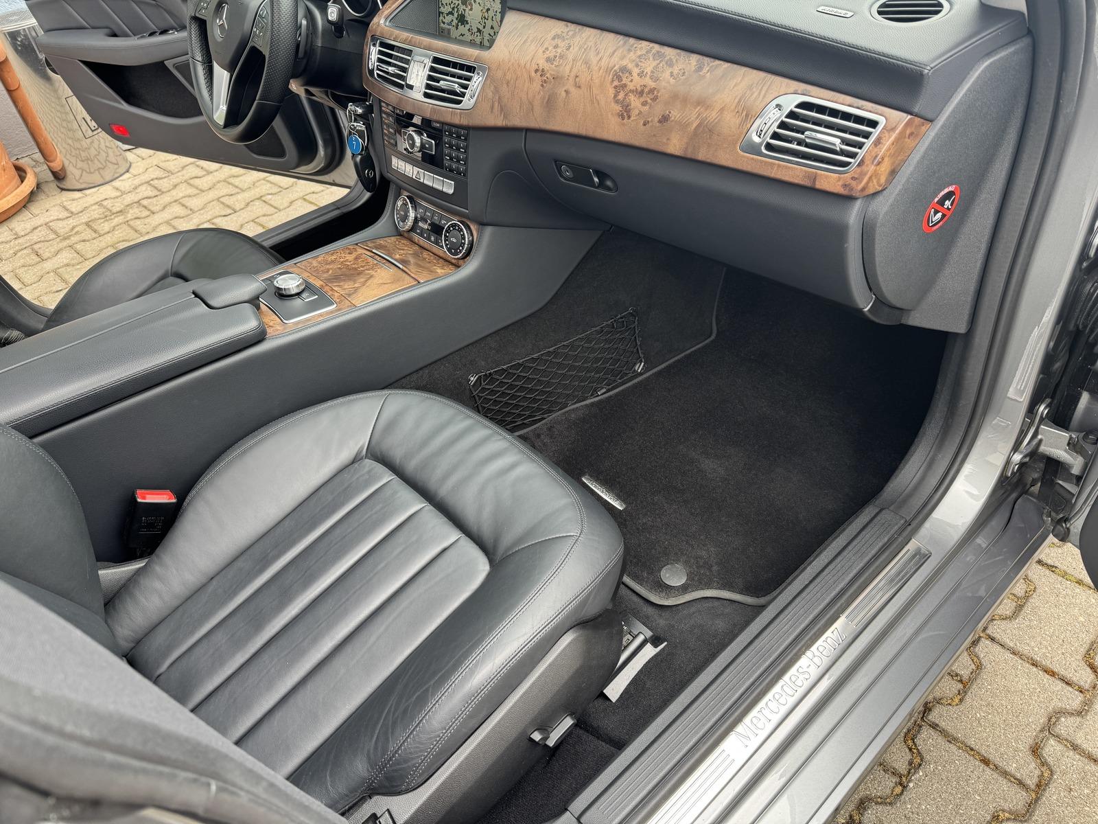 Mercedes-Benz CLS 250 CDI Shooting Brake Leder Navi LED SSD