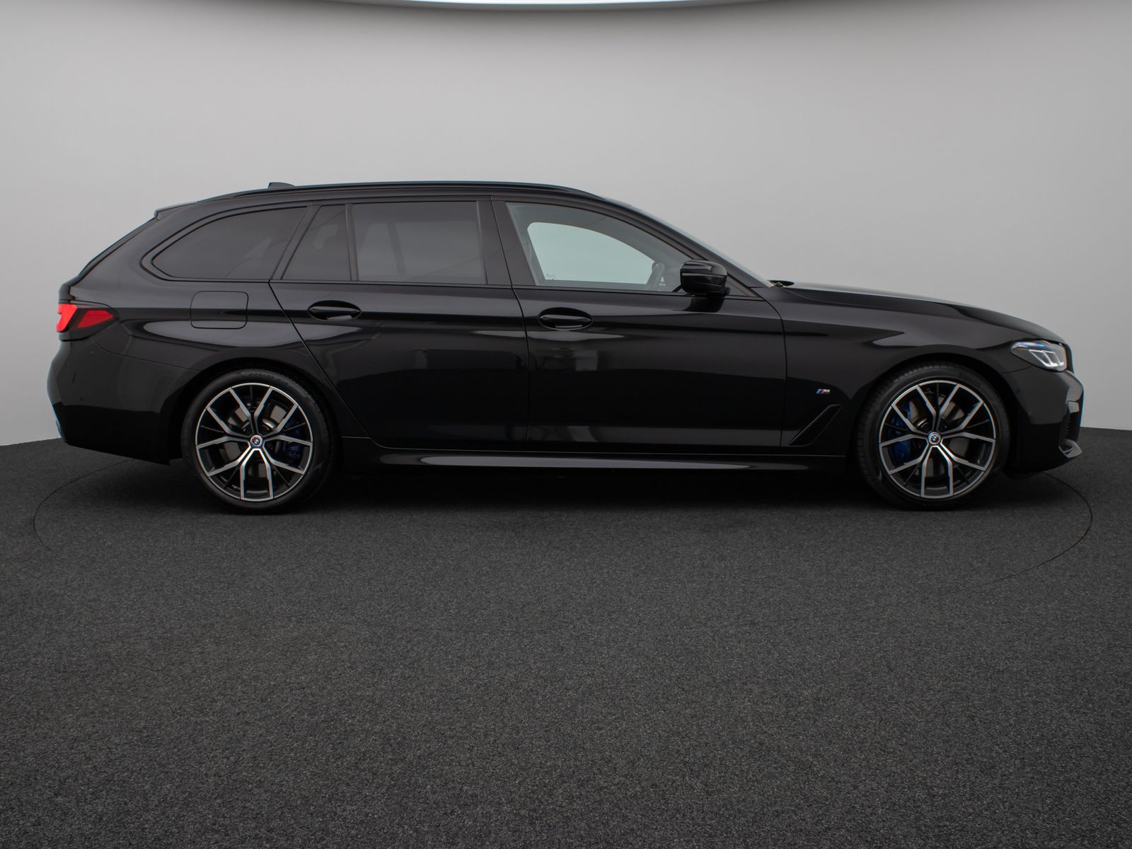 Fahrzeugabbildung BMW 540d xD M Sport Kamera Laser HUD DAB H/K Komfort
