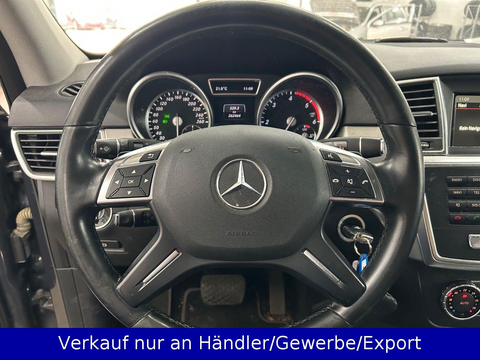 Mercedes-Benz ML 250 CDi 4Matic Automatik Xenon SHZ T-Leder