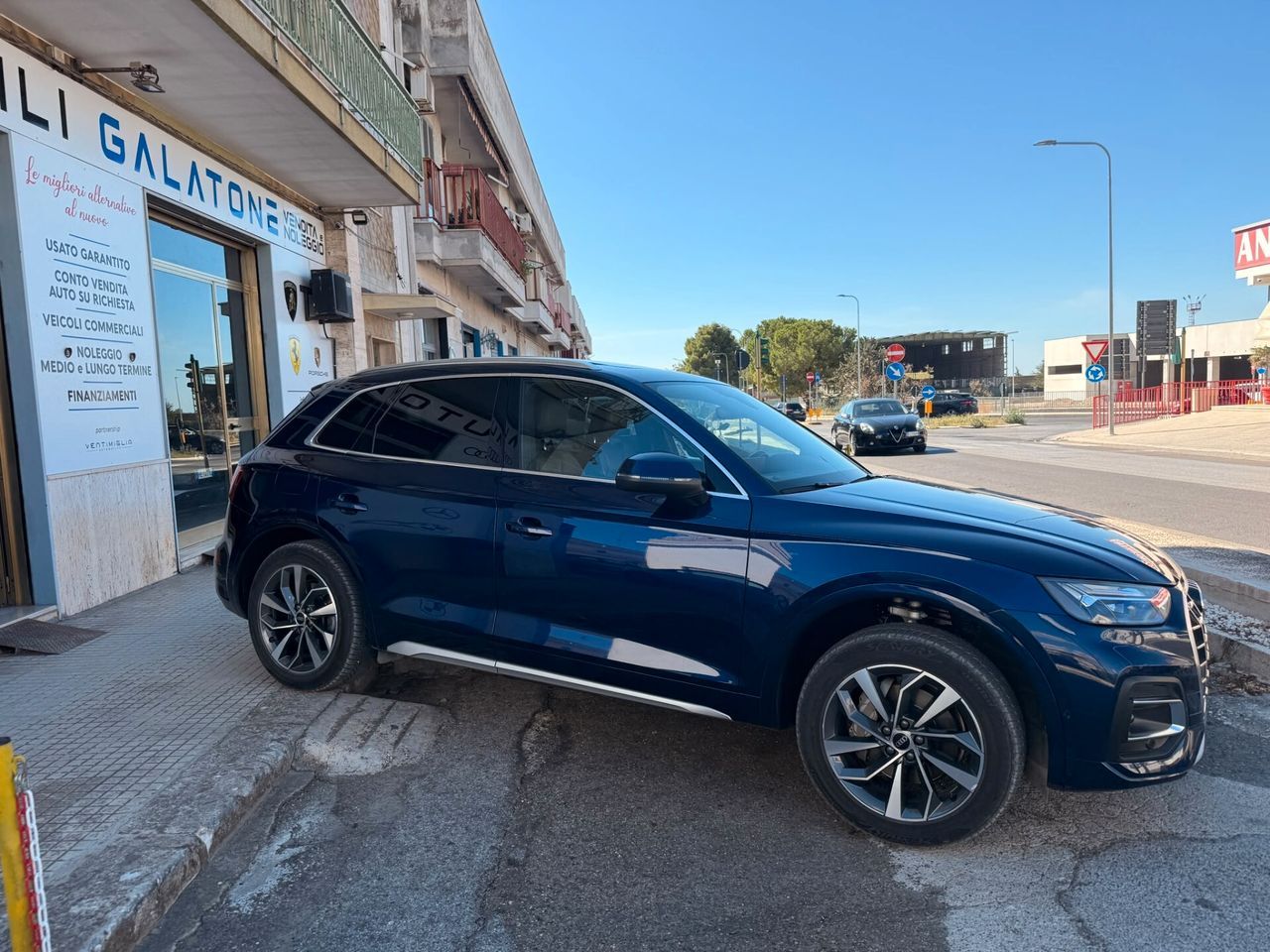 Audi Q5 40 TDI 204 CV quattro S tronic line imagem 2
