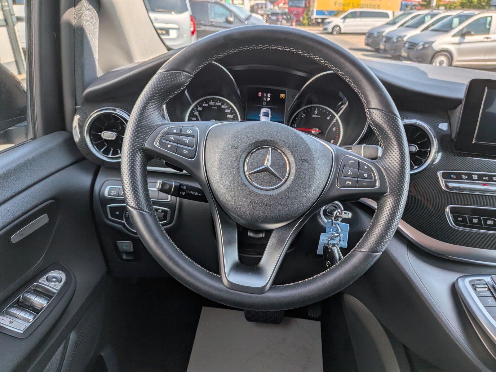 Mercedes-Benz V 220 d 4MATIC EDITION Lang Navi Standhz LED foto 18