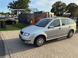 Skoda Fabia 1.4 16V Comfort Combi TÜV NEU/ANHÄNGERKUP. - Skoda aus 2002
