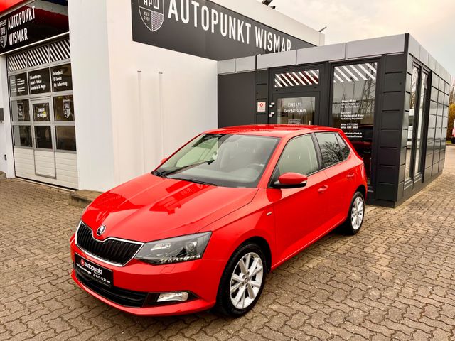 Skoda Fabia Clever 15000km! 1.HAND+SITZHZG+ANHÄNGERZUG