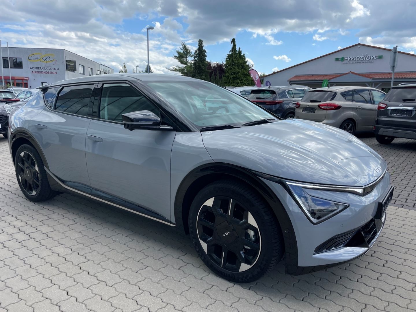 Fahrzeugabbildung Kia EV6 Earth 84 kWh 360° Kamera HeadUp Sitzbelüftun