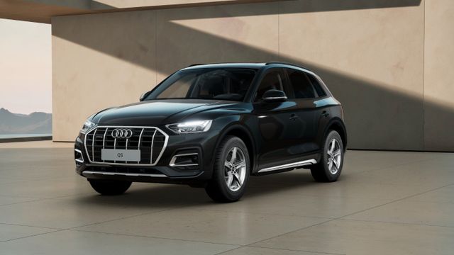 Audi Q5 40 TDI quattro AHK 18'' Pano ACC CarPlay