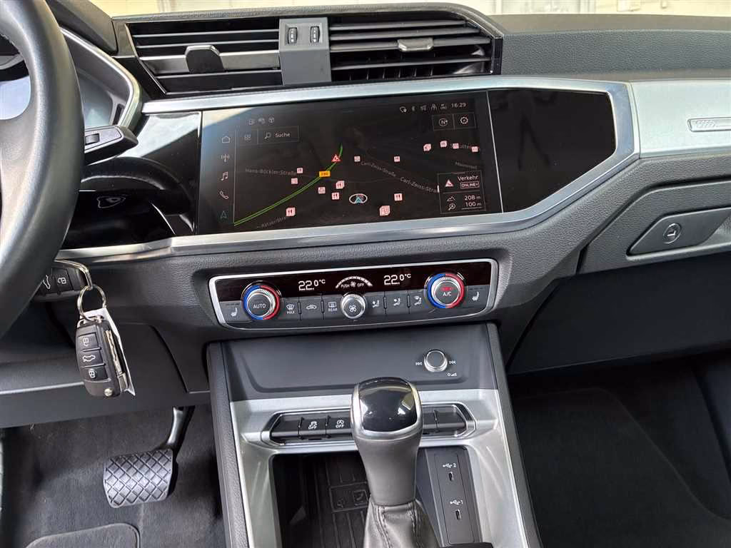 Audi Q3 advanced 35 1.5 TFSI S-tronic Businesspaket, миниатюра 12