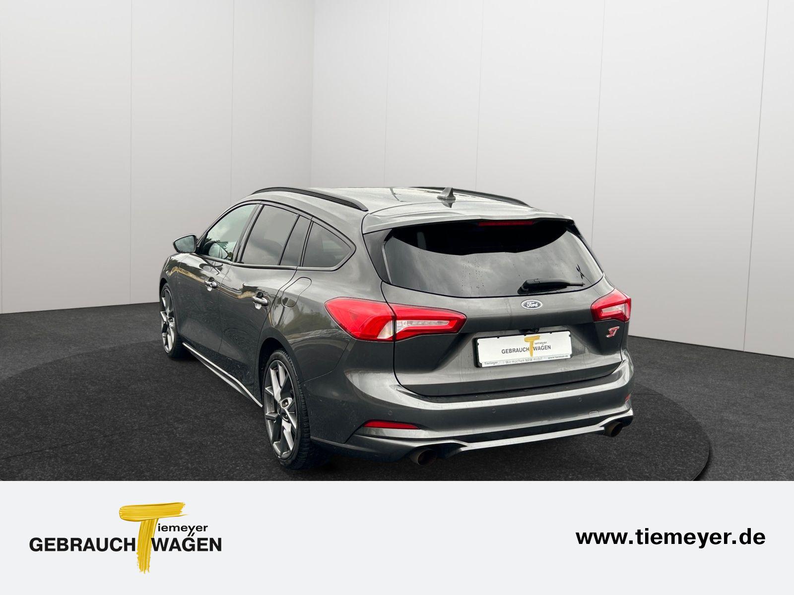 Ford Focus ST 2.3 EcoBoost