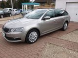 Skoda Octavia Combi Drive Klima/LED/Navi/DAB/Sitzhzg - Skoda Octavia in Berlin