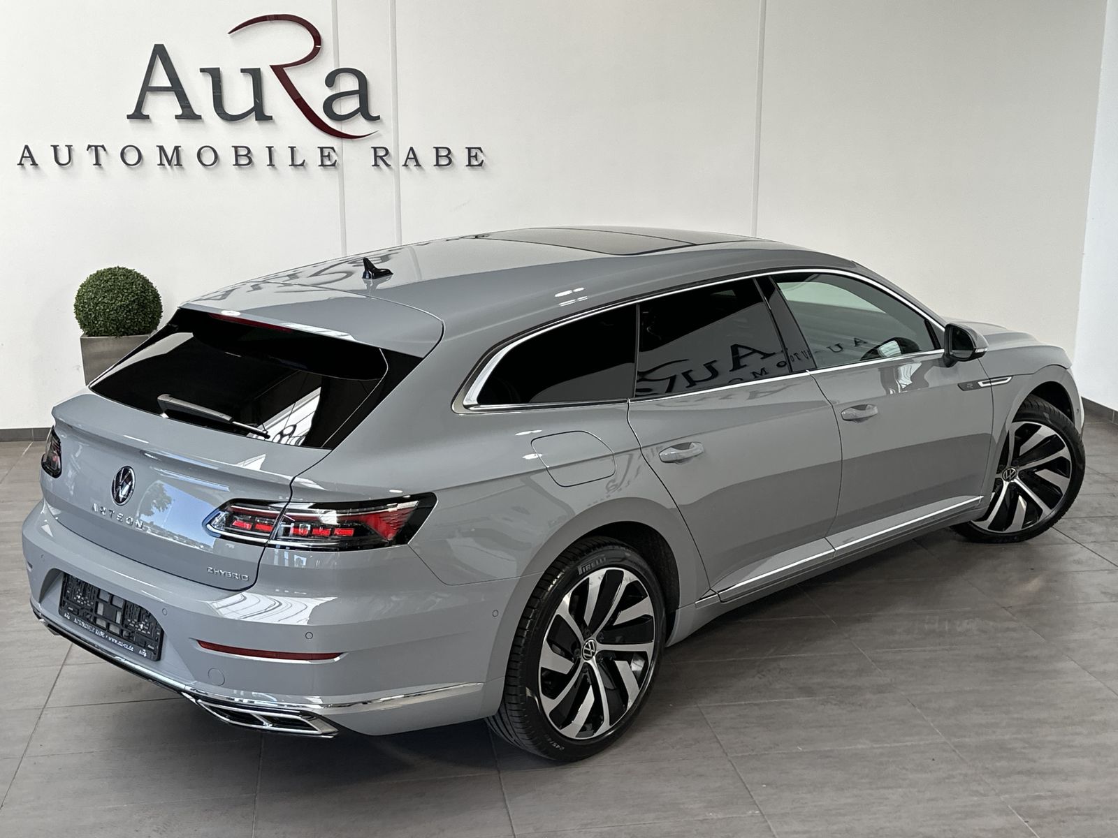 Fahrzeugabbildung Volkswagen Arteon SB 1.4 TSI eHybrid R-Line NAV+LED+PANO+HU