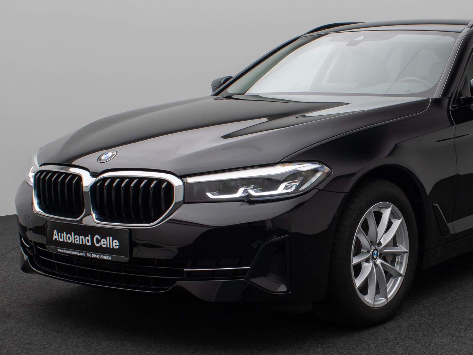 Fahrzeugabbildung BMW 530i Kamera DAB CockPitPro Leder Alarm LED