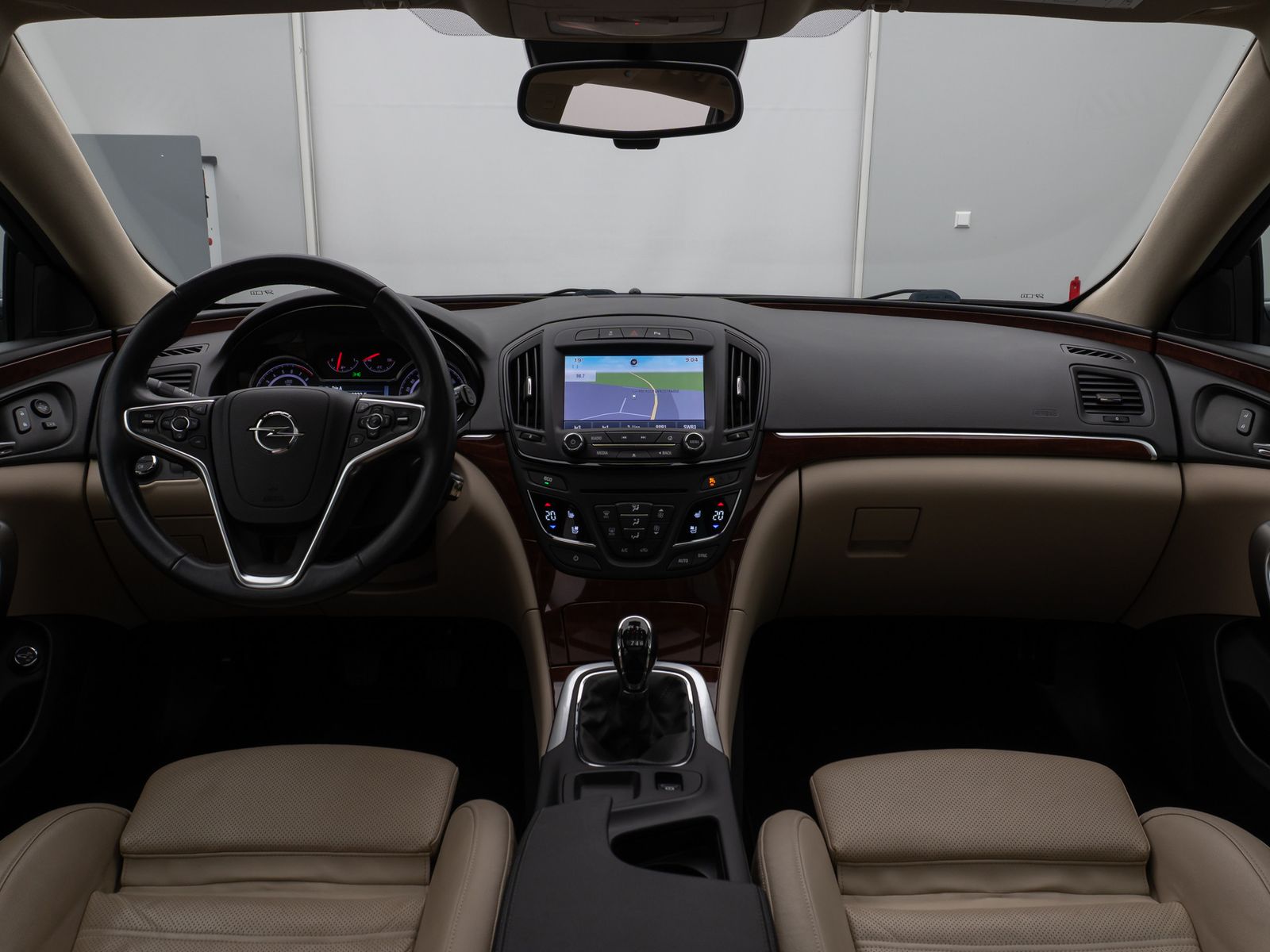 Fahrzeugabbildung Opel Insignia A Sports Innovation Panorama Kamera AHK