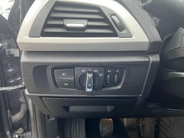 Bild 12 BMW 118 i Advantage 8- fach bereift