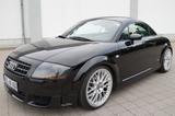 Audi TT 1.8T Coupe quattro 165 kW S-Line Exterieur  - Audi TT aus 2001