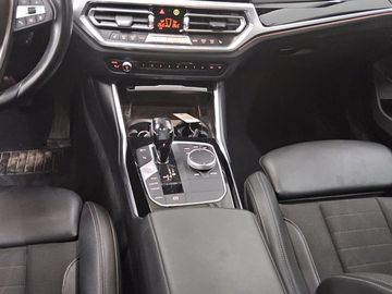 BMW 320 - 6