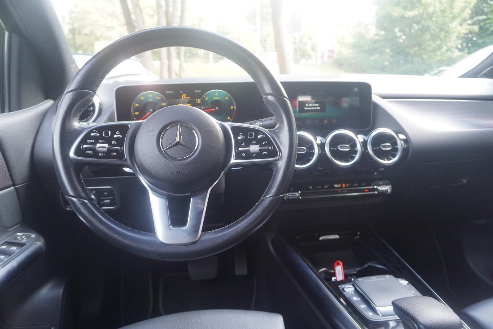 Mercedes-Benz B-Class B200d LED Navi Teilleder Kamera, миниатюра 15