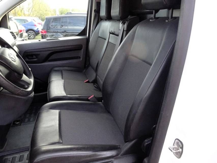 Fahrzeugabbildung Toyota Proace 2.0  D-4D  Kasten Meister L2 Klima AHK