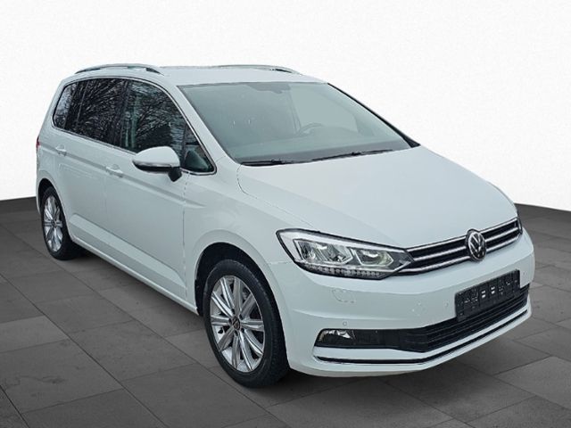 Fahrzeugabbildung Volkswagen Touran 1.5 TSI HIGHLINE 7-SITZER LED SHZ KLIMATR