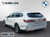 BMW 520 i Touring Keyless H&K Ad. LED Sitzlüftung - BMW 520 mit Benzin-Antrieb: Kombi