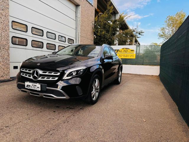 Mercedes-Benz Mercedes-benz GLA 200 GLA 200 d Automatic Premiu