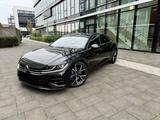 Volkswagen Arteon R DSG 4MOTION Pano Discover Pro 360 Kamer - VW Arteon Gebrauchtwagen in Köln