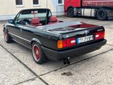 BMW 320i Cabrio E30 M Paket, elektr. Verdeck - BMW 320 aus 1992