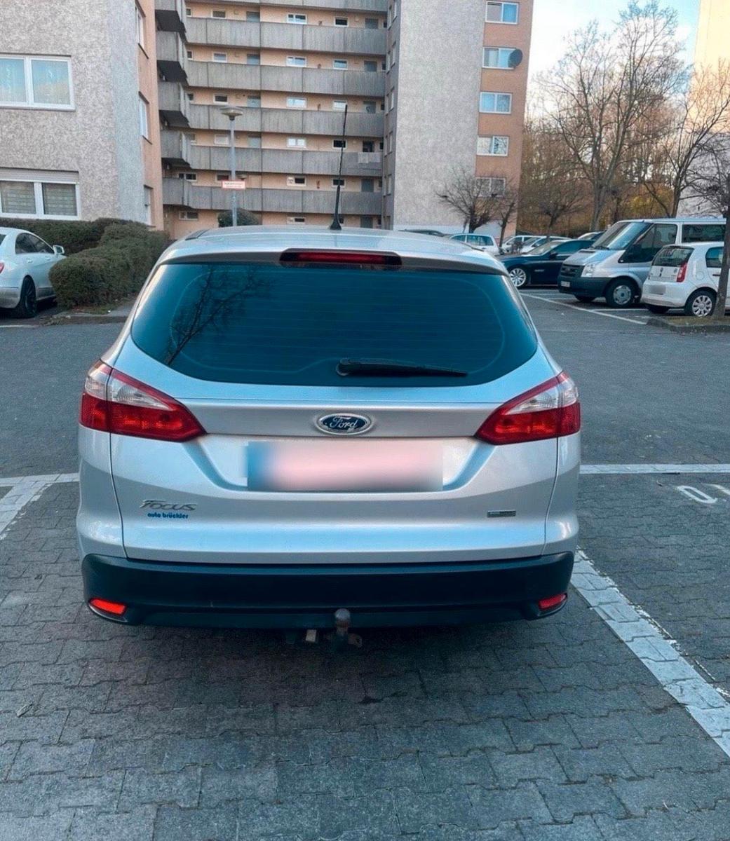 Ford Focus 2013 — photo 5