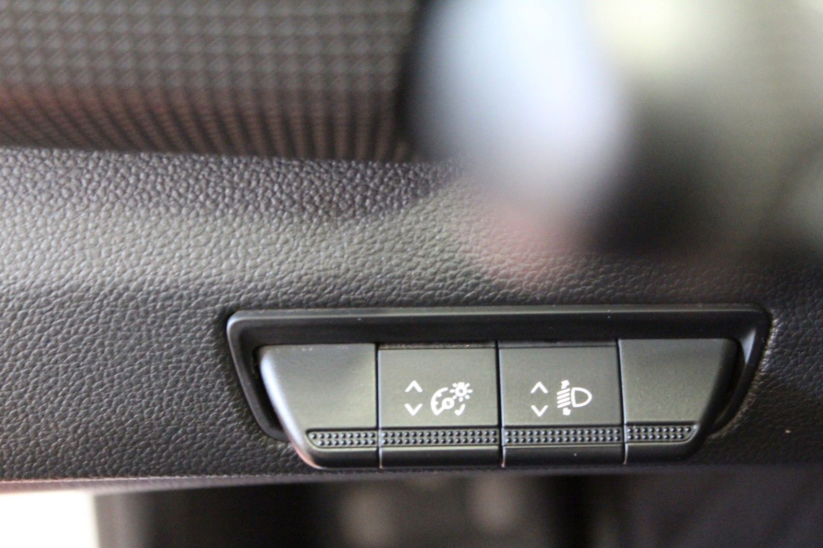 Fahrzeugabbildung Renault Trafic Kasten L1H1 3,0t Komfort *AHK*