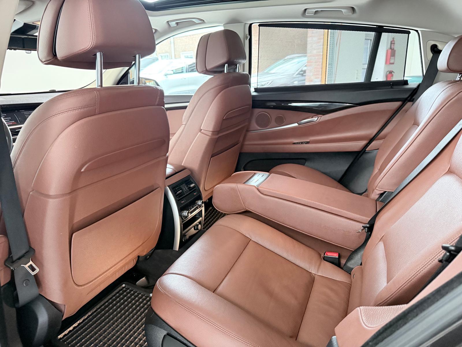 BMW 530d GT xDrive~Pano/AHK/ACC/RFK/LED/HUD