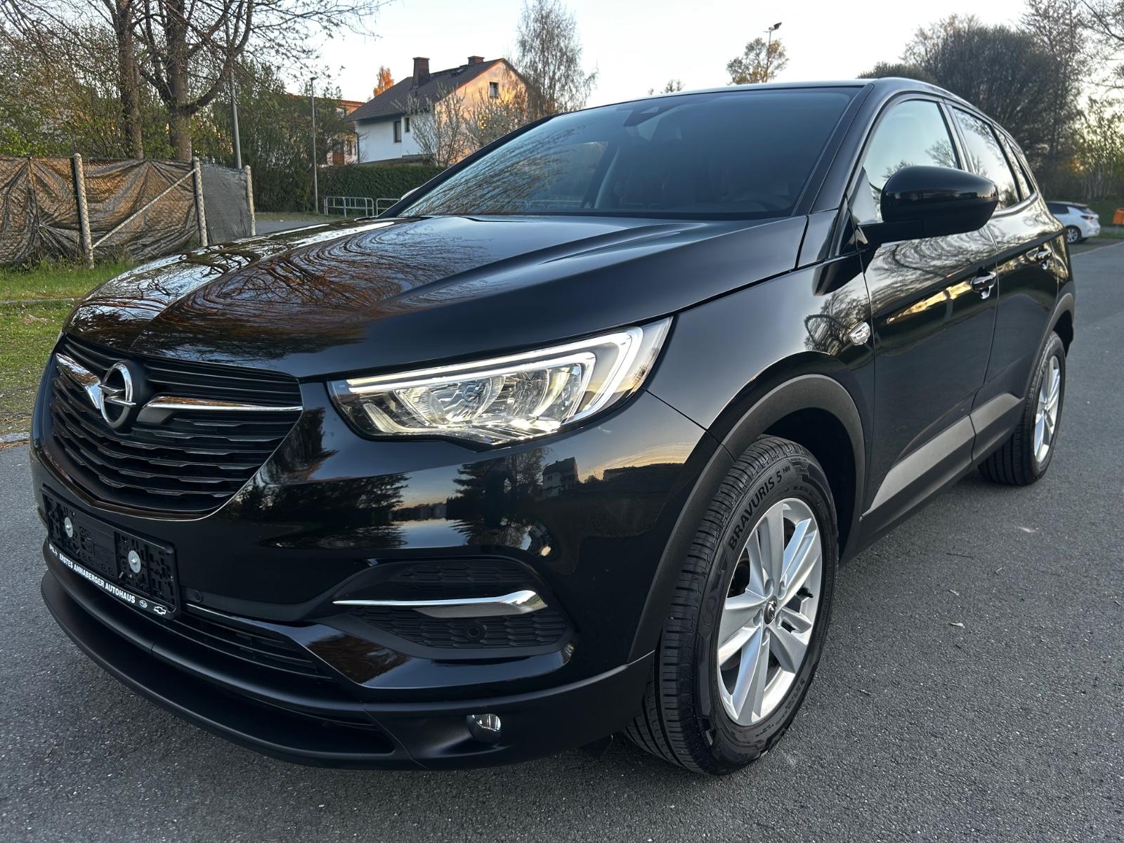 Opel Grandland (X)