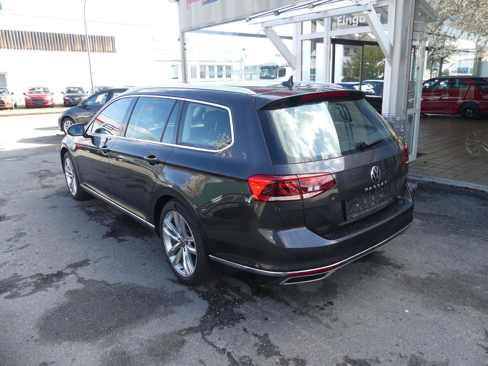 Volkswagen Passat Variant Elegance DSG