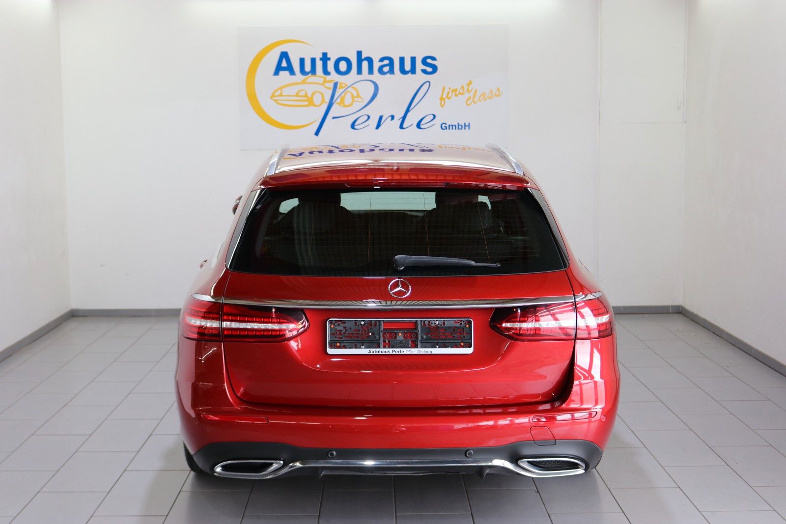Mercedes-Benz E 400 D T 4M AMG-LINE"DISTR+"360"AHK"R-VIDEO"HUP foto 5